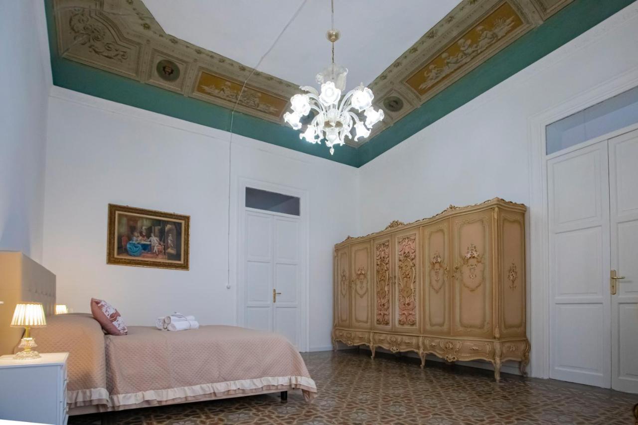 Terre D'Oro, Appartamento Di Lusso In Centro Citta Palermo Exteriör bild