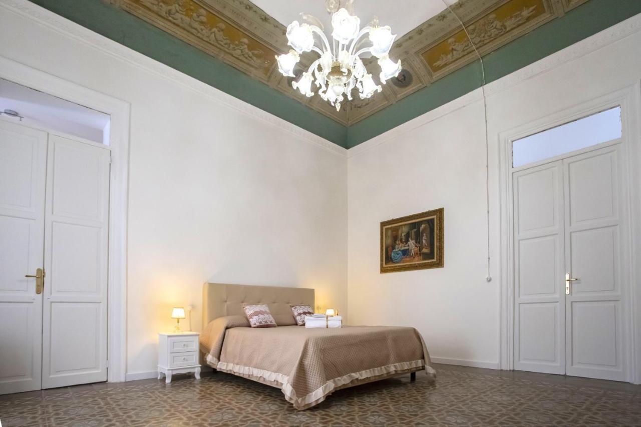 Terre D'Oro, Appartamento Di Lusso In Centro Citta Palermo Exteriör bild